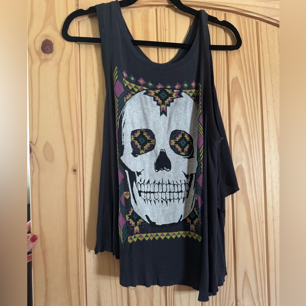 Daydreamer LA Skull Graphic Tank Top